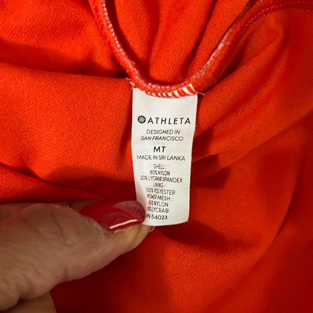 Athleta One Piece Swimsuit Size MT - Picture 3 of 3
